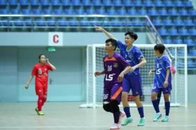  Hai đội futsal nữ TP HCM toàn thắng ngày đầu giải quốc gia