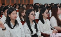  45 sinh viên xuất sắc nhận học bổng nâng bước tài năng trẻ 2024 第4张