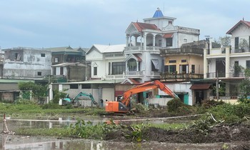  Đánh bắt thủy sản trên sông Hiếu, phát hiện thi thể người phụ nữ 