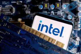 Qualcomm muốn mua Intel  第1张