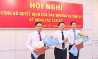  Cô giáo đi trực chống bão, nhặt được của rơi trả người đánh mất 