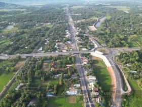 Mê mẩn tuyến đường 7km trị giá gần 800 tỷ đồng đi xuyên rặng dừa, vừa khánh thành tại Bình Định  第7张