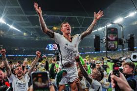 HLV Ancelotti muốn Toni Kroos thay đổi quyết định giải nghệ  第1张