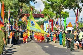  Nguyên Thủ tướng Nguyễn Tấn Dũng dâng hương tưởng nhớ 156 năm ngày Anh hùng dân tộc Nguyễn Trung Trực hy sinh 