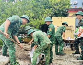 Quảng Ngãi: đảo tiền tiêu khẩn trương ứng phó bão  第3张